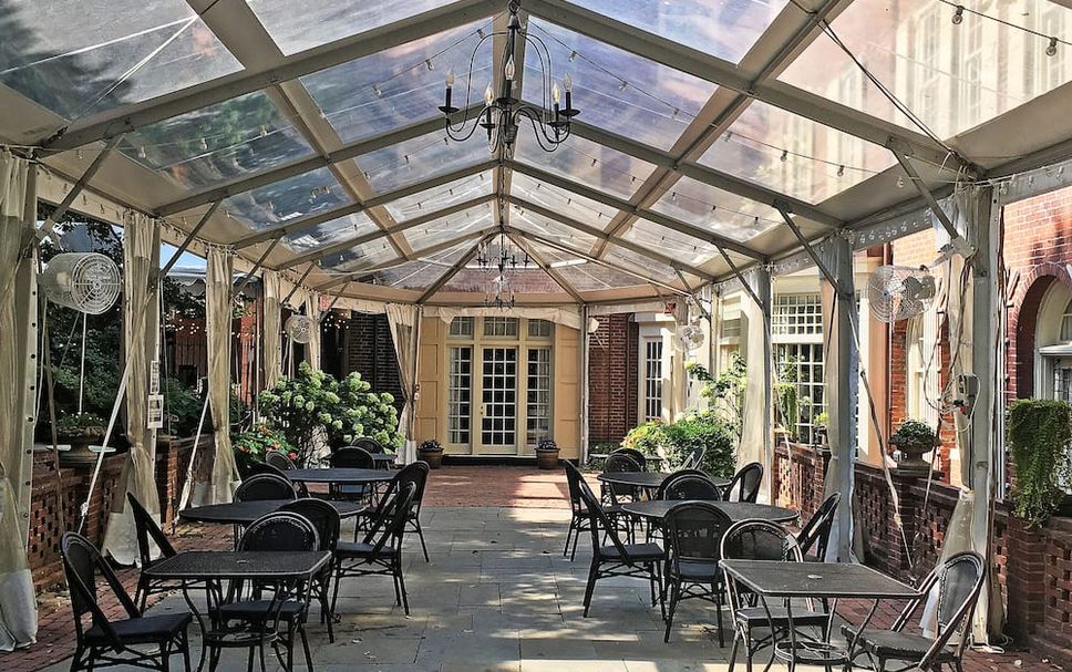 Patio Gambar