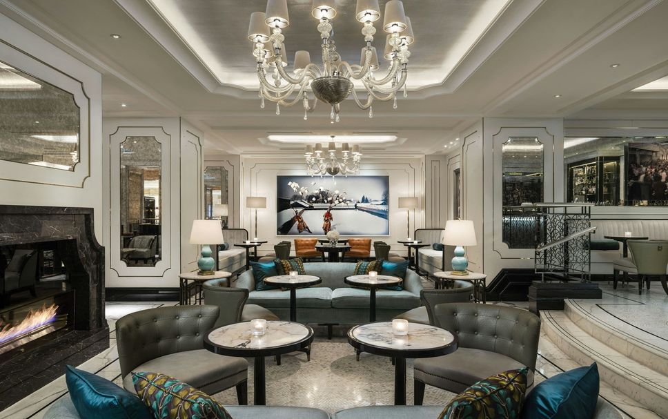 Balai Menunggu Gambar