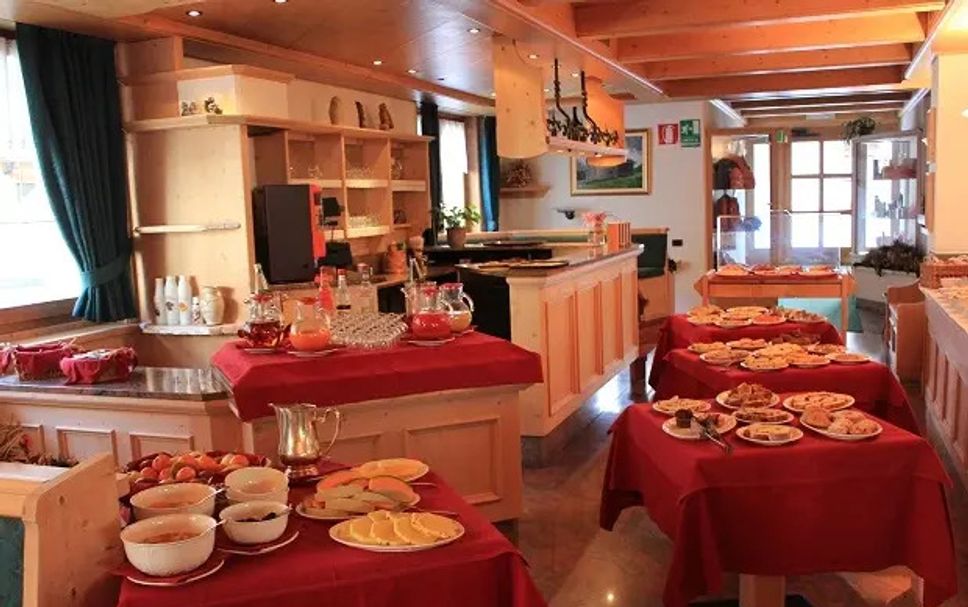Buffet Gambar