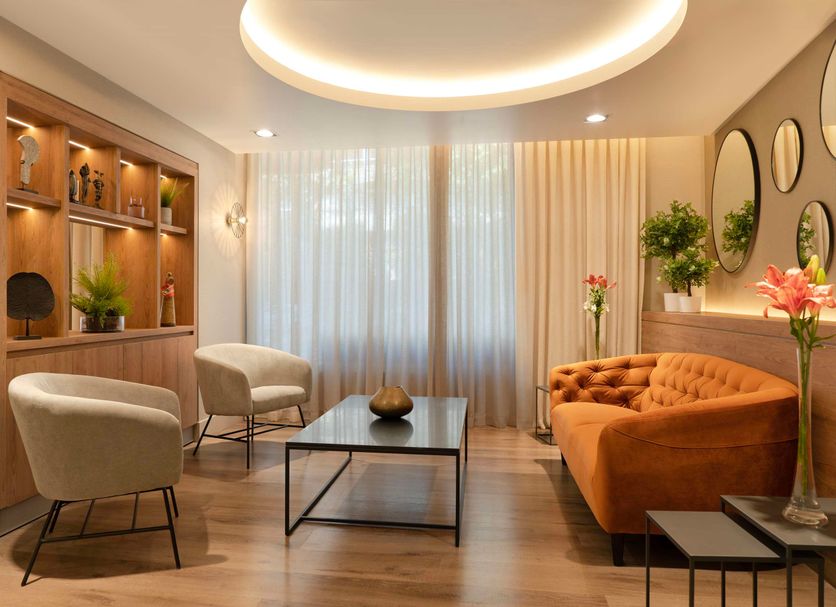 Balai Menunggu Gambar