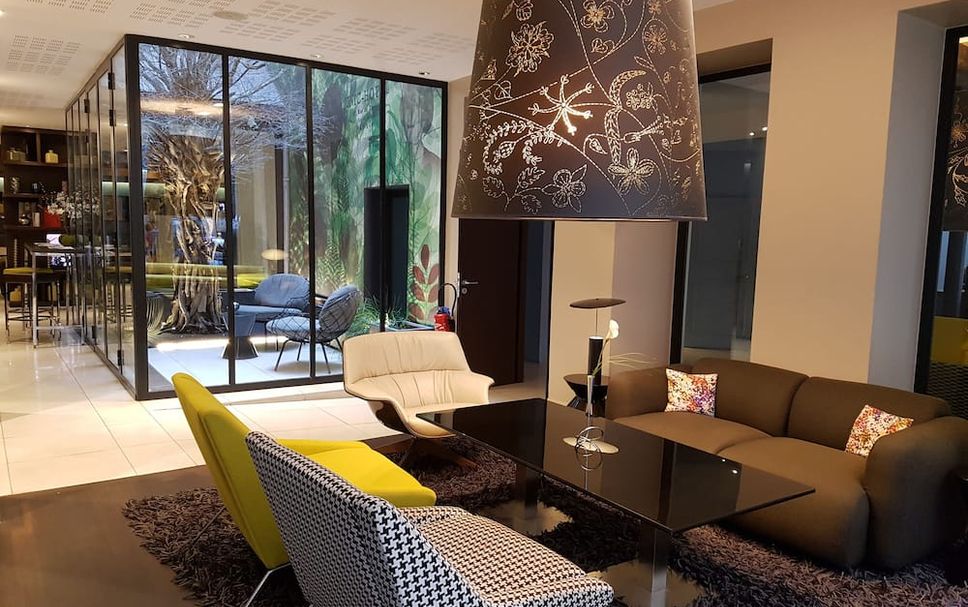 Balai Menunggu Gambar