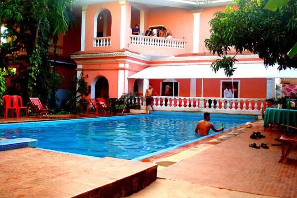 Kolam renang Gambar