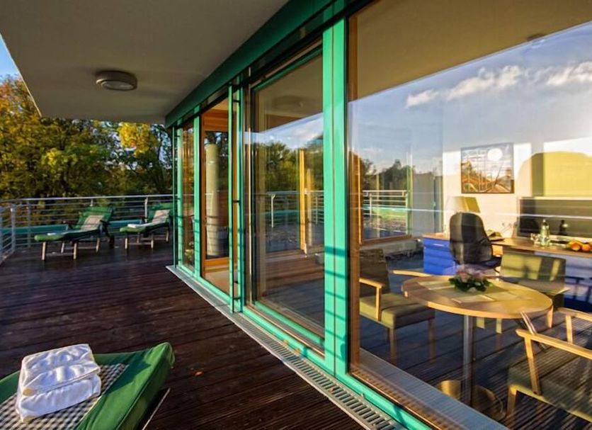 Balkoni Gambar