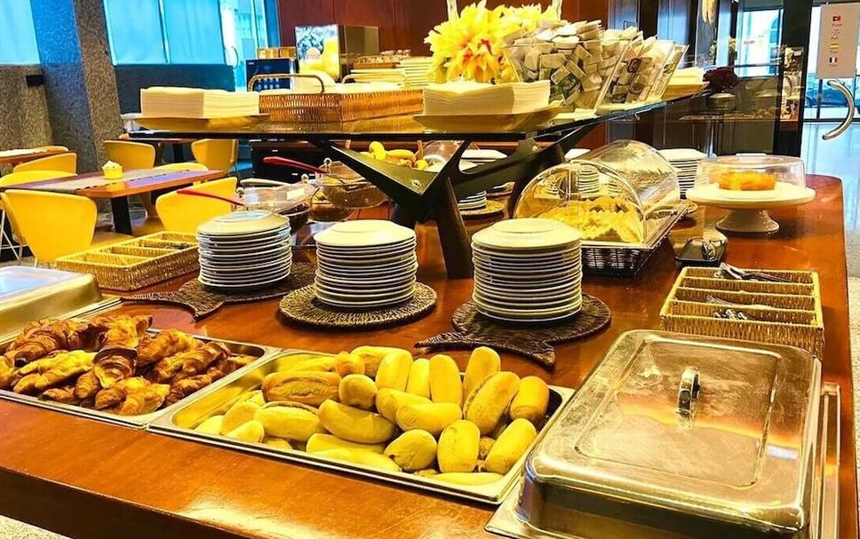 Buffet Gambar