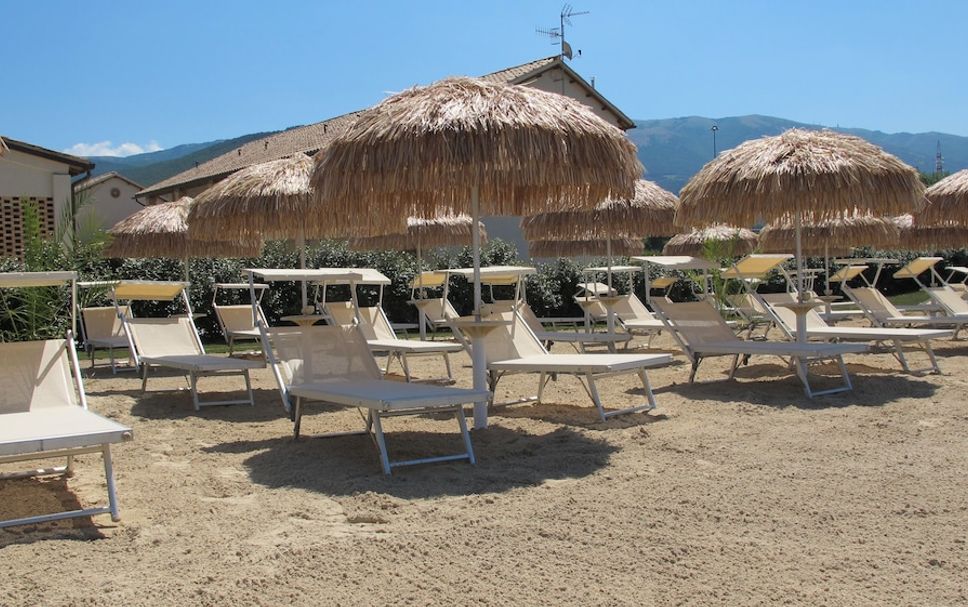 Patio Gambar
