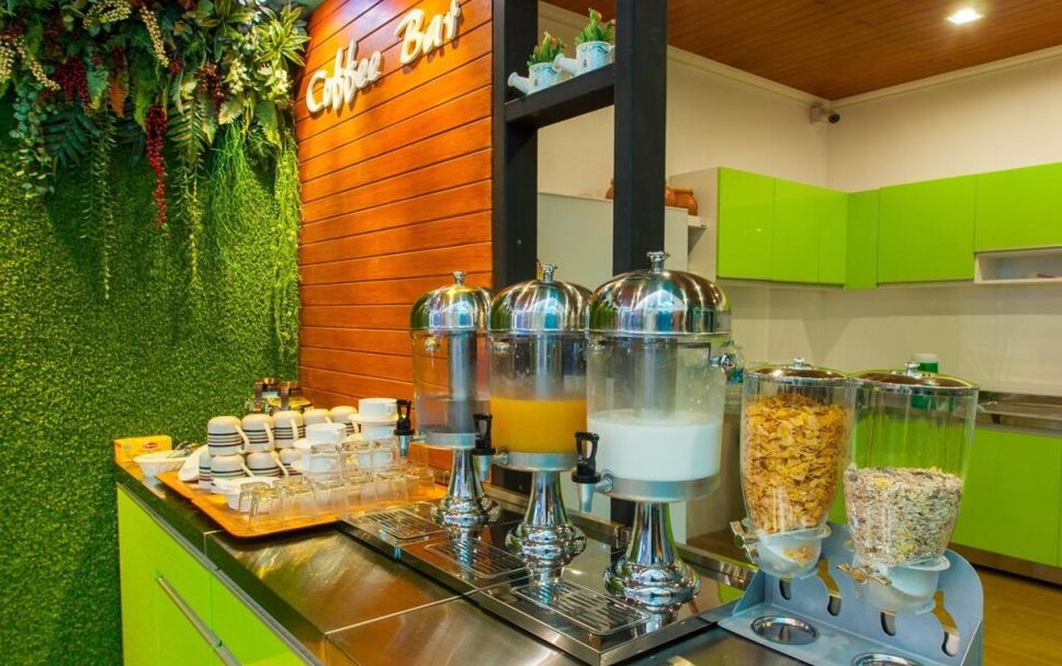 Buffet Gambar