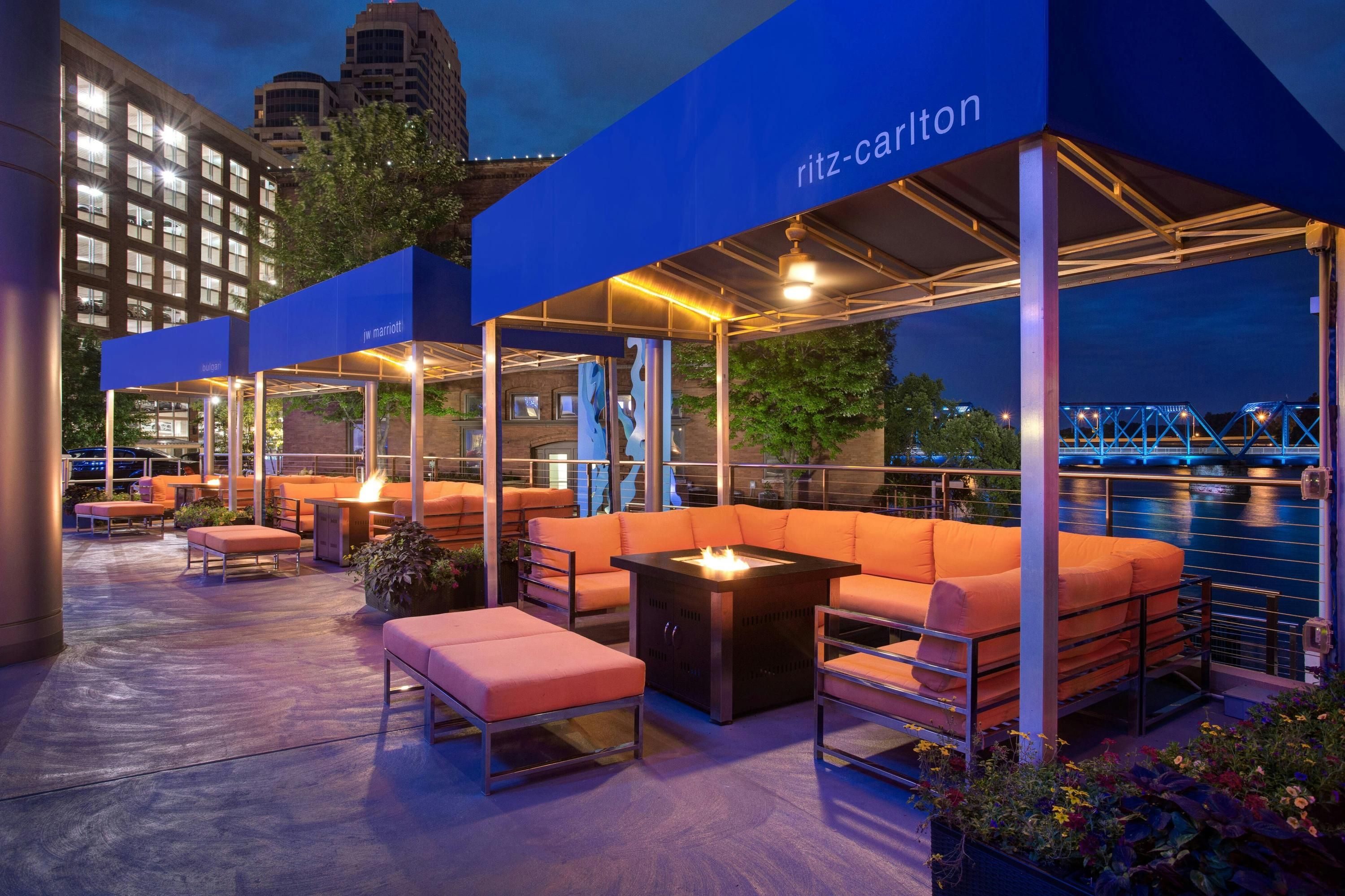 Patio Gambar