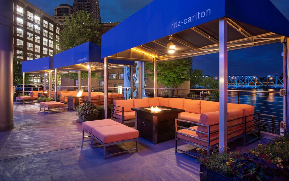 Patio Gambar