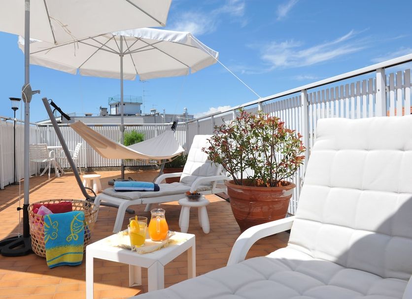 Patio Gambar