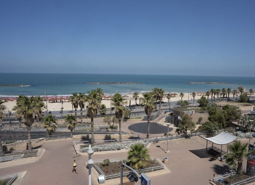 Pantai Gambar