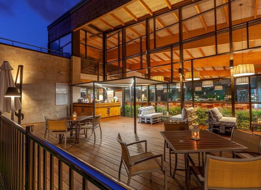 Patio Gambar