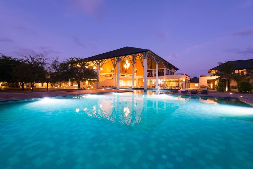 Kolam renang Gambar