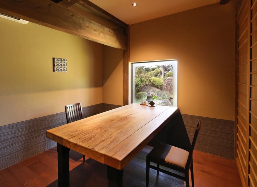 Ruang Makan Gambar