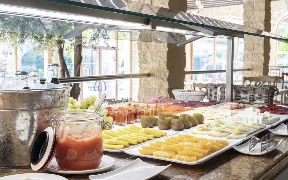 Buffet Gambar