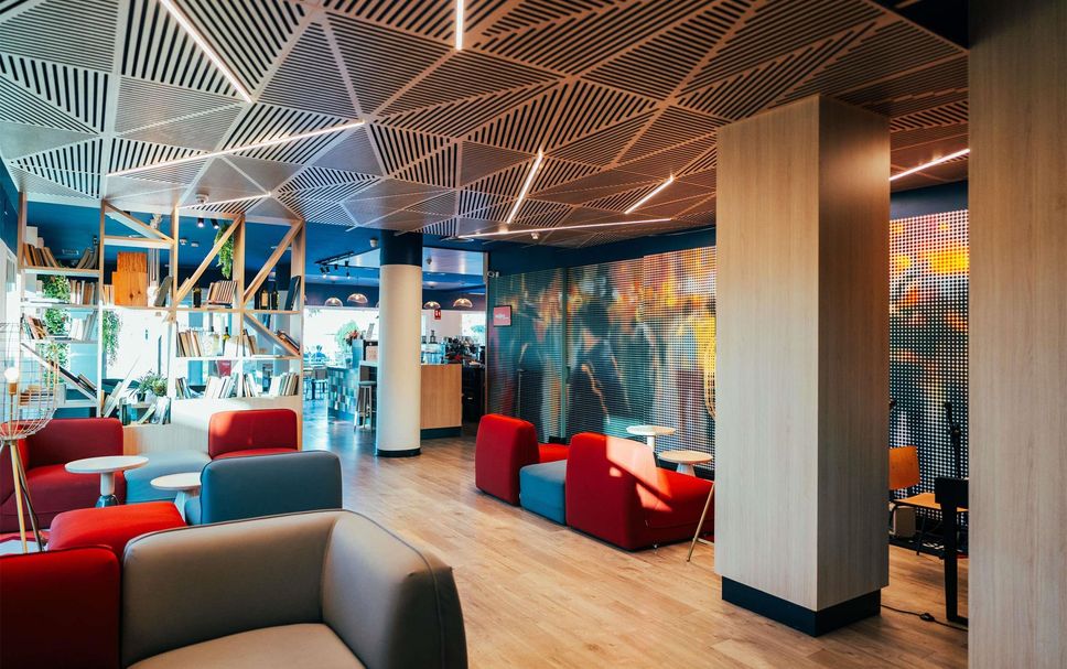 Balai Menunggu Gambar