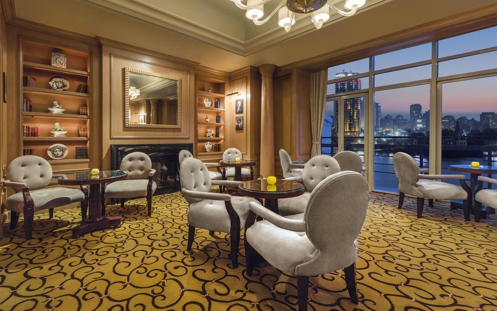 Balai Menunggu Gambar