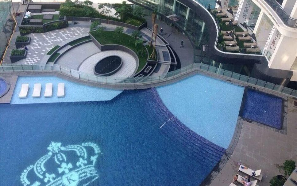 Kolam renang Gambar