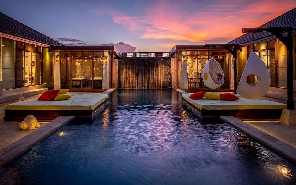 Kolam renang Gambar