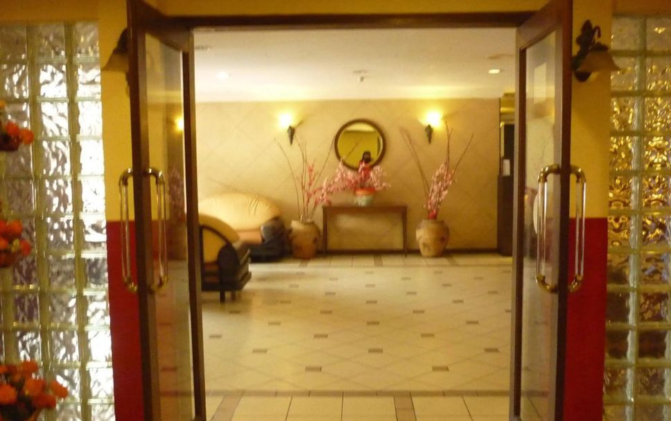 hallway Gambar
