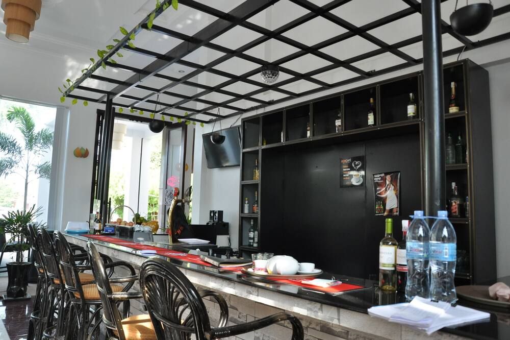 Meja Penyambut Tetamu Gambar
