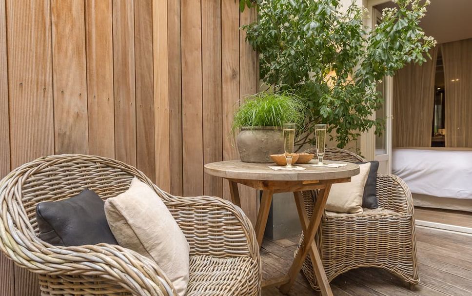Patio Gambar