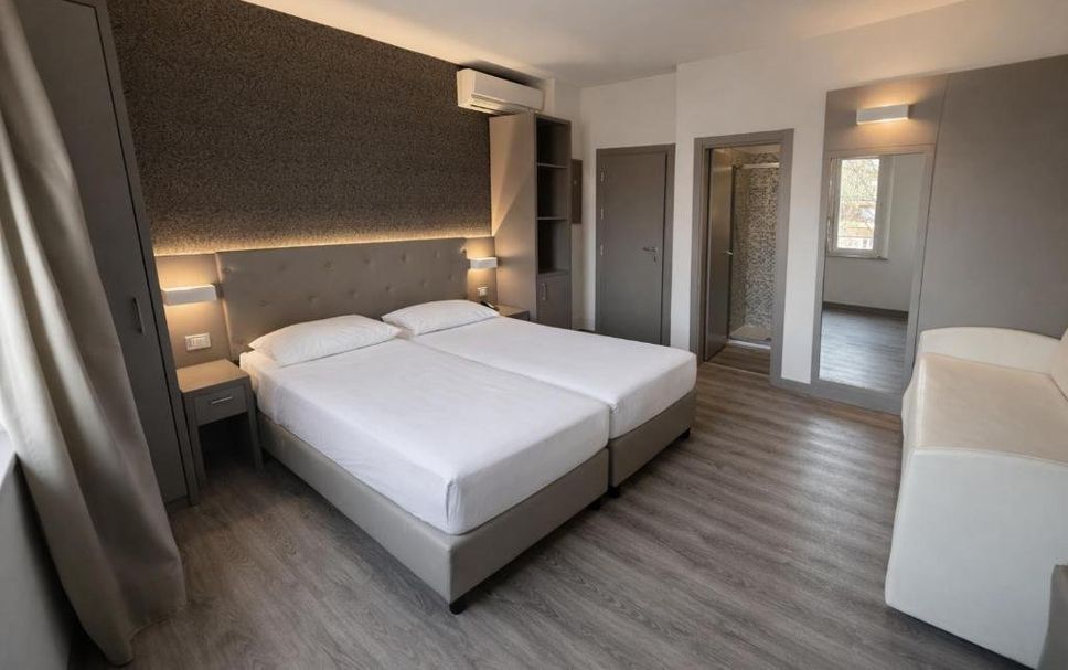 Hotel amenity Gambar
