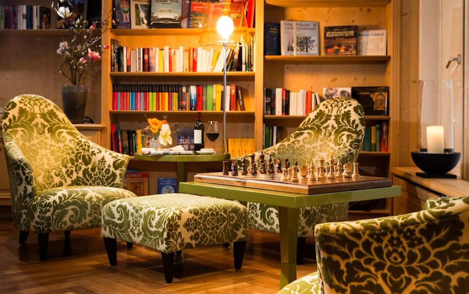 Balai Menunggu Gambar