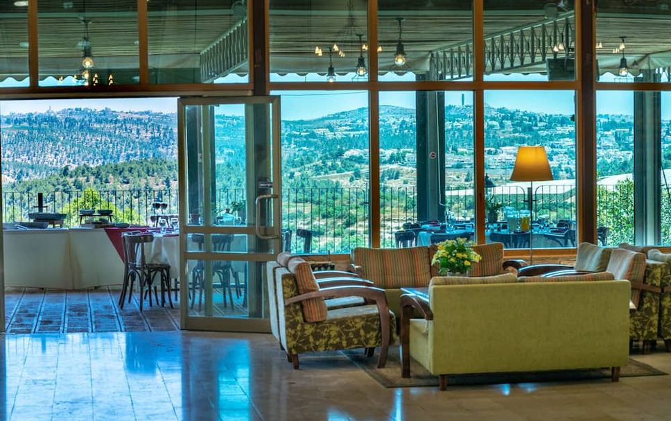 Balai Menunggu Gambar