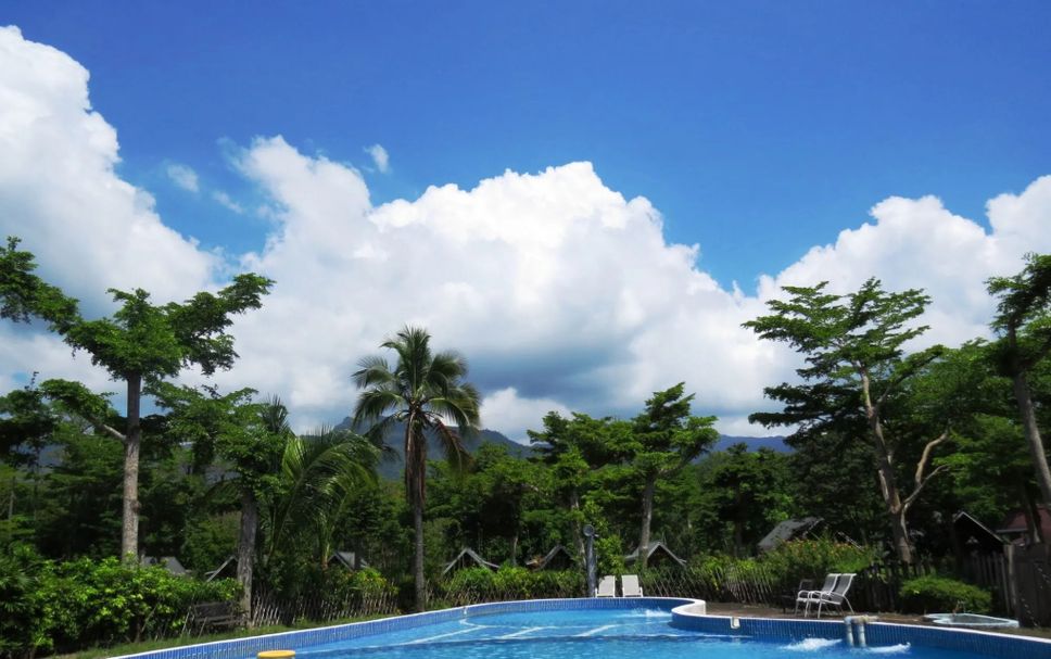 Kolam renang Gambar