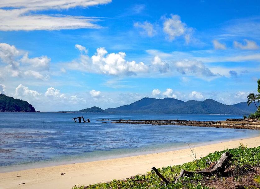 Pantai Gambar