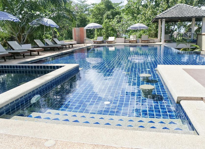 Kolam renang Gambar