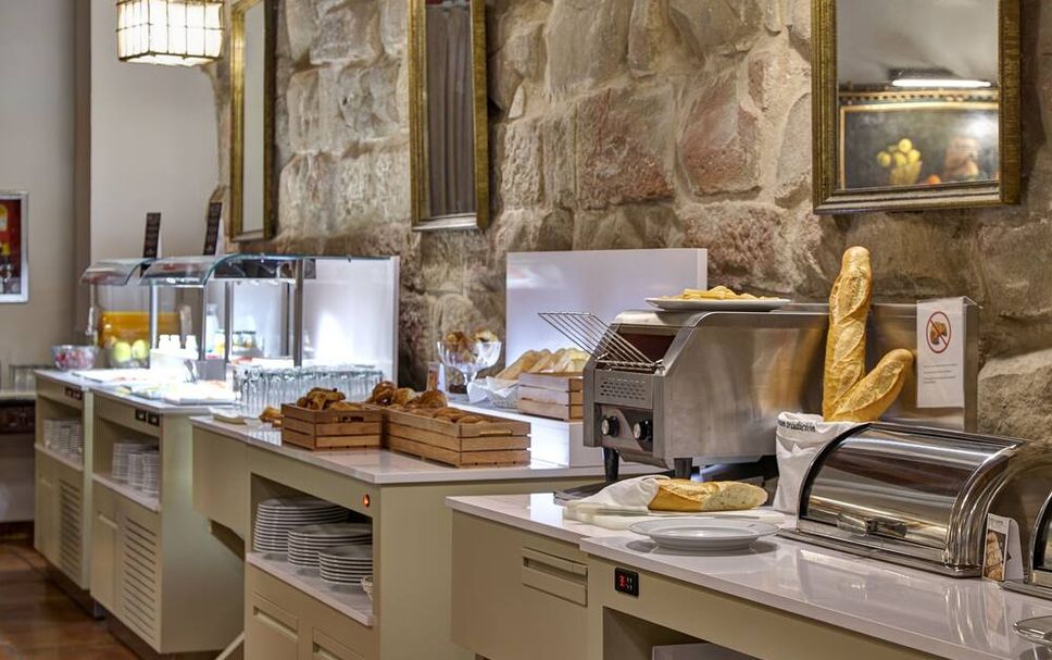Buffet Gambar
