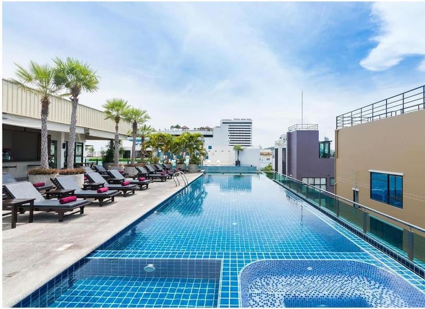 Kolam renang Gambar