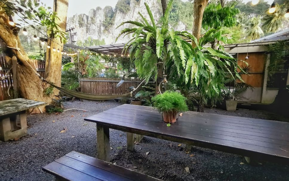 Patio Gambar