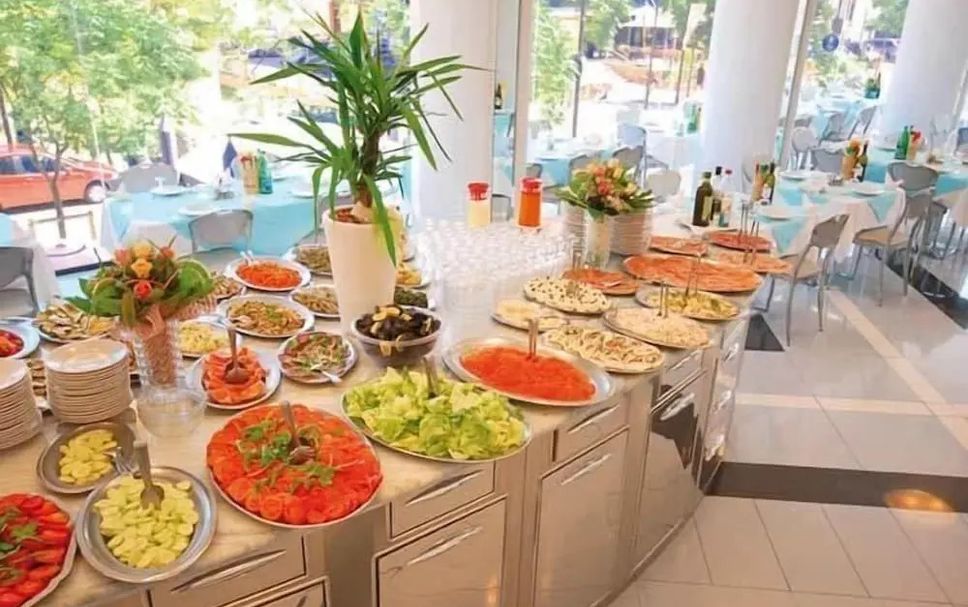 Buffet Gambar