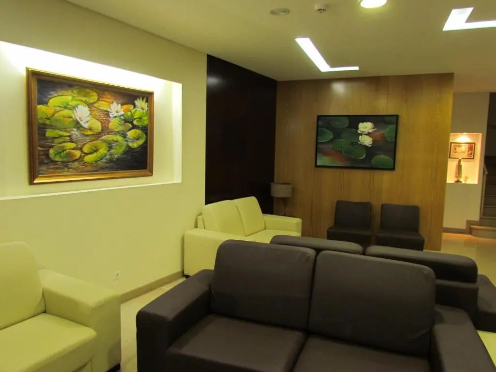Balai Menunggu Gambar