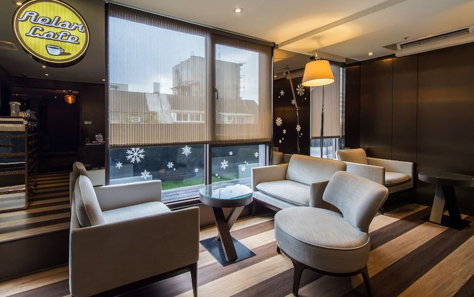 Balai Menunggu Gambar