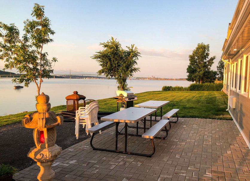 Patio Gambar