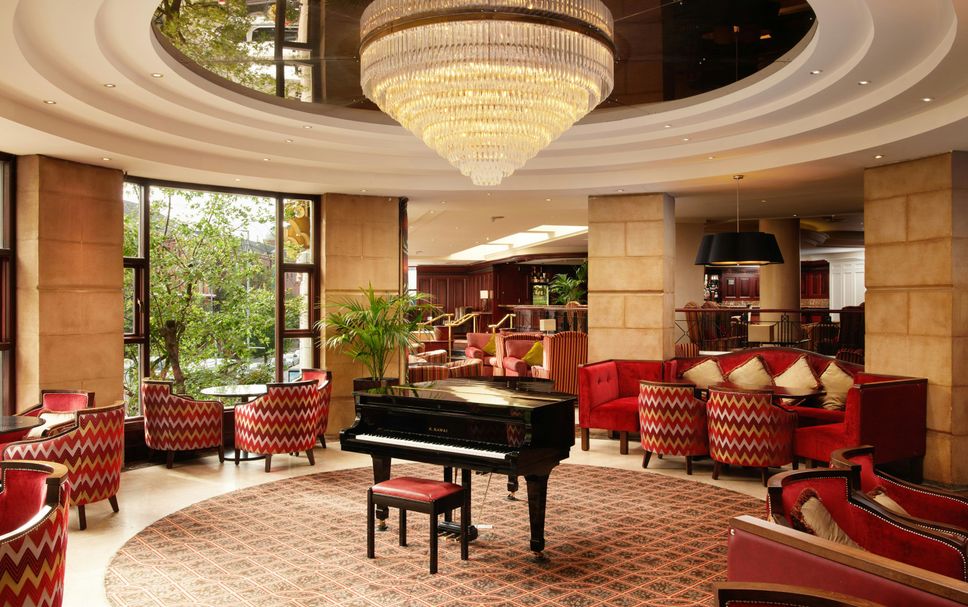 Balai Menunggu Gambar