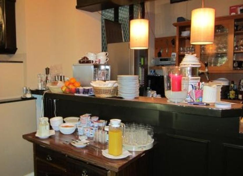 Buffet Gambar