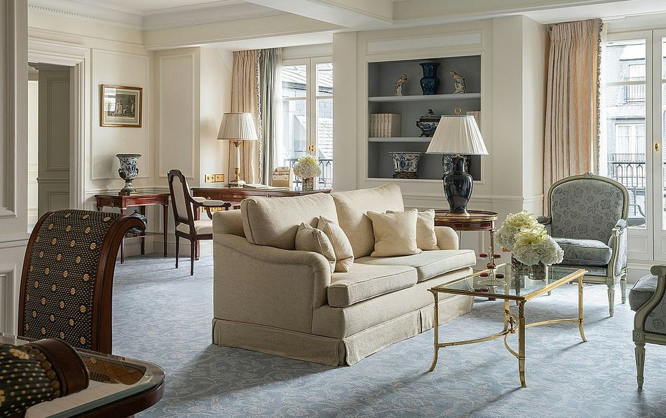 Balai Menunggu Gambar