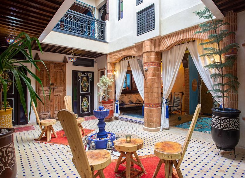 Patio Gambar