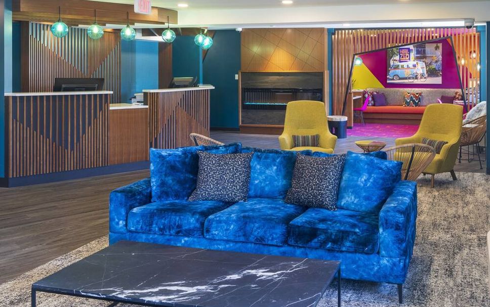 Balai Menunggu Gambar