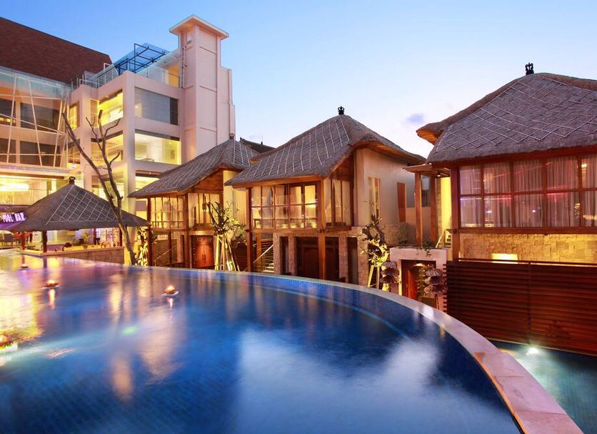 Kolam renang Gambar