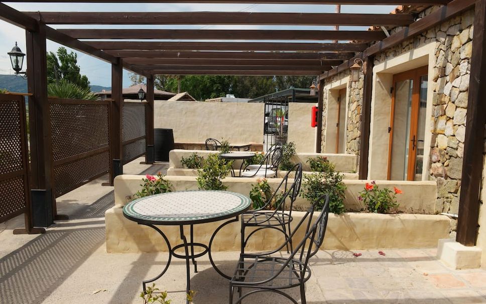 Patio Gambar