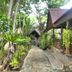 Pemandangan luar
