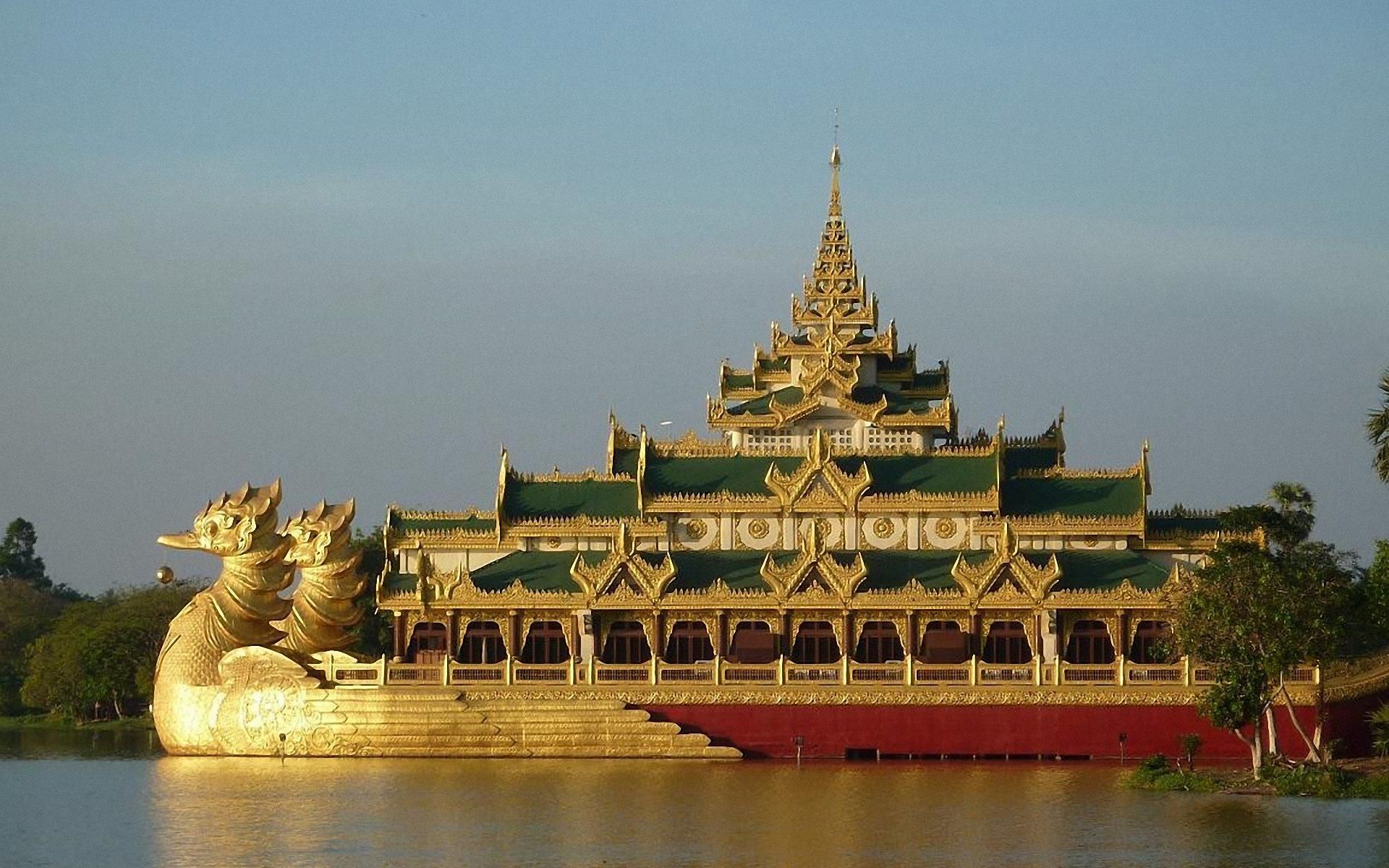 Tempat-tempat Menarik