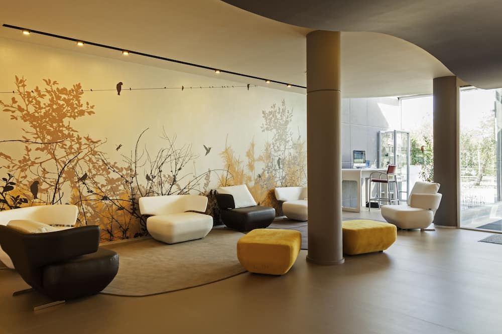 Balai Menunggu