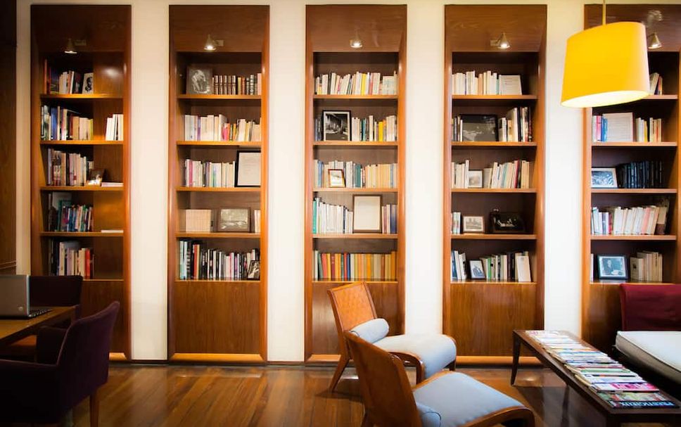 Balai Menunggu Gambar