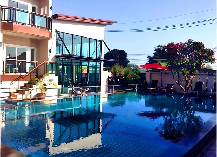 Kolam renang Gambar